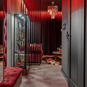 Secret Bdsm - Stylowy I Klimatyczny Dla Doroslych, Klimatyzacja, Parking Podziemny, Pelne Wyposazenie Apartament Warszawa